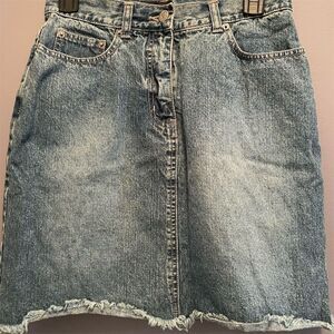New York & Company Women's Size 6 Blue Denim Mini Skirt Frayed Hem